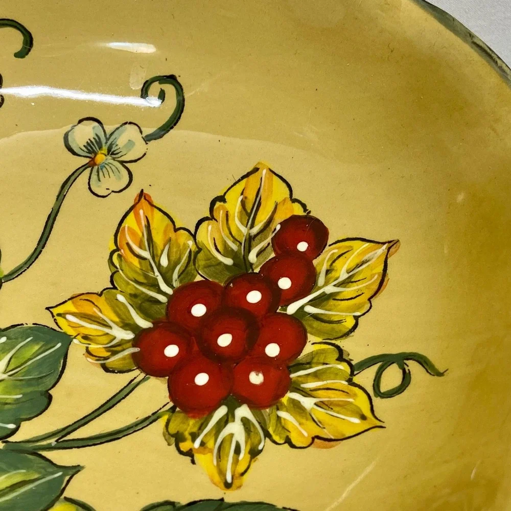 Vintage Earthenware Granada Fruit Bowl 8